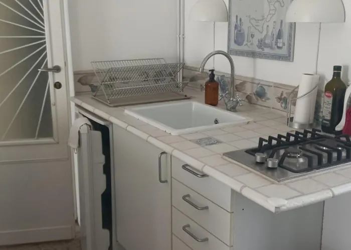 Casa Quadrifogli アパート レーザ